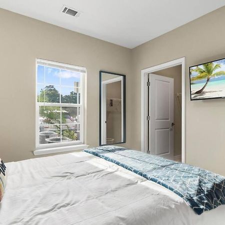 Elegant 1Br/1Ba Condo With Pool, Gym And Laundry Melbourne Buitenkant foto