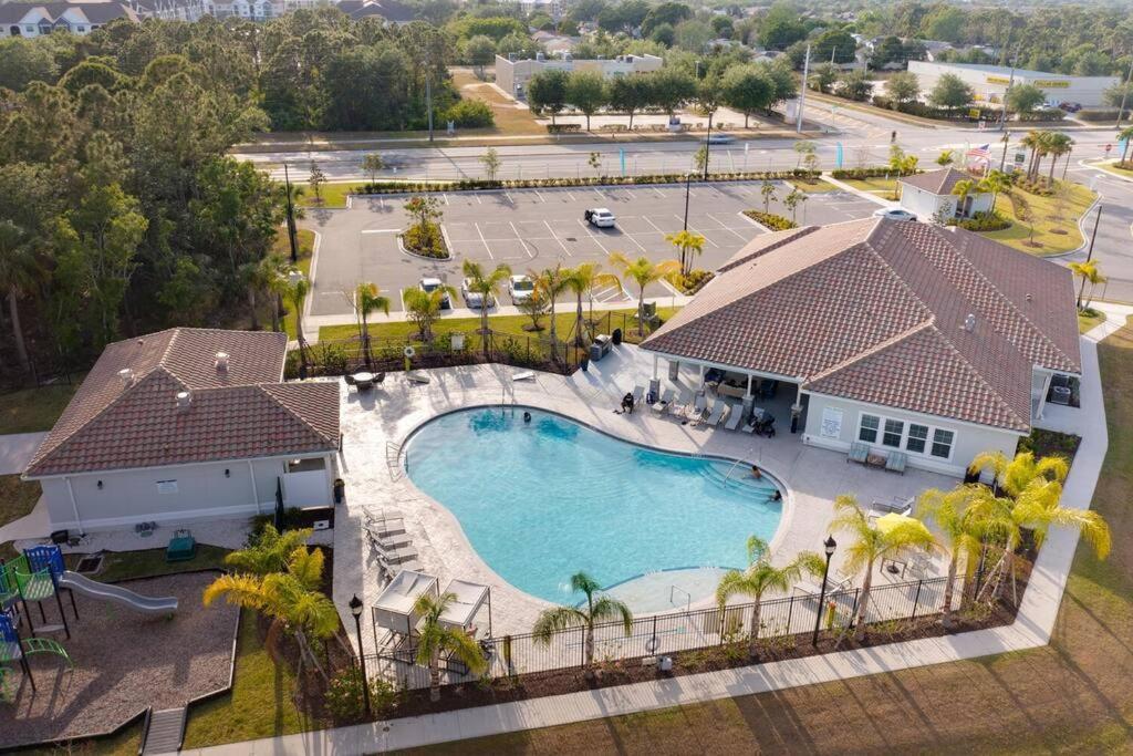 Elegant 1Br/1Ba Condo With Pool, Gym And Laundry Melbourne Buitenkant foto